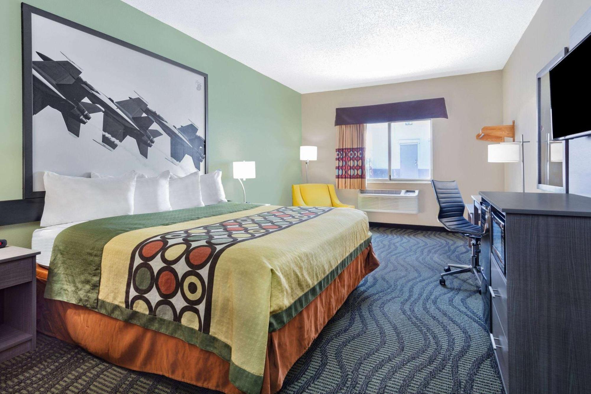 Super 8 By Wyndham Kokomo Exterior foto